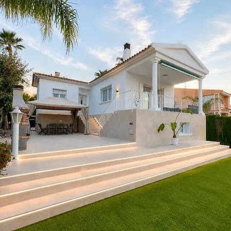 Exclusive With Private Pool In Calpe *